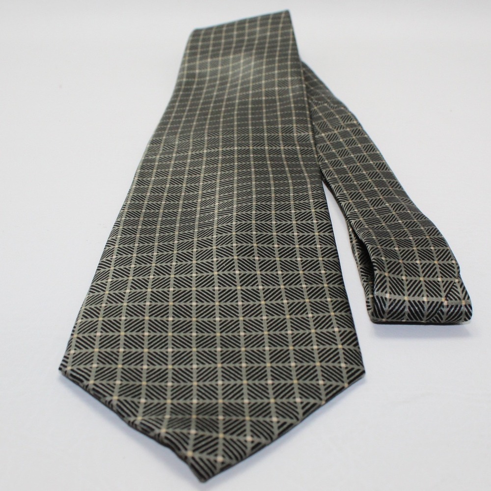 Harve Benard Silk Tie Grey Black Geometric Grid Hand Made Mens Necktie 3.75in
